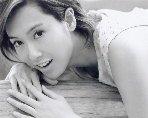 认识三位以上的这些经典漂亮女星你就老了