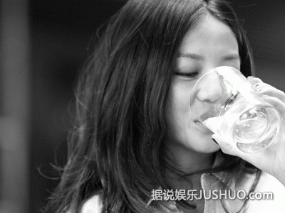 明星们的瘦身秘诀 韩女星公开瘦小腹的秘笈