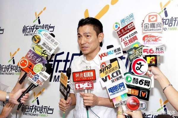 刘德华才华被低估，这些红遍歌坛歌曲，都是出自他之手