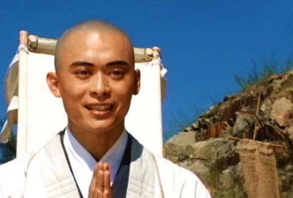 华语电影十大功夫明星排行榜，成龙第十，第一名竟不是李小龙