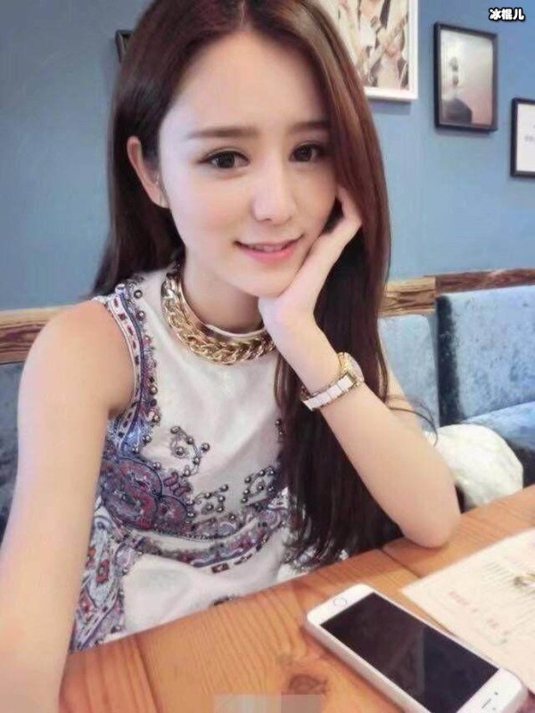 张馨月家境