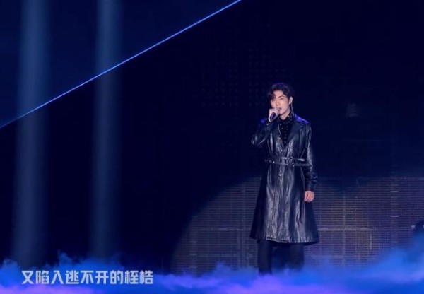 “宇宙音乐之夜”落幕，朱正廷斩获两项大奖