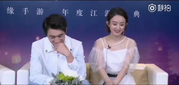 赵丽颖林更新发布会同框，扮相般配，林更新全程娇羞引尴尬！