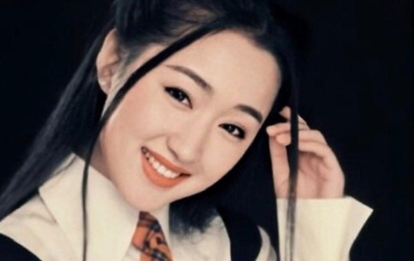 杨钰莹从舞台到田园，甜歌皇后诠释岁月静好
