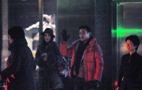 李小璐成娱乐圈新晋女炮王, 50多部视频流出, 这些男星都被睡过?
