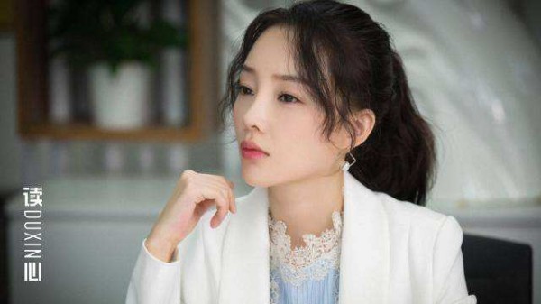 李小璐遭封杀复出无望李小璐退出娱乐圈了？老梁谈李小璐绯闻风波