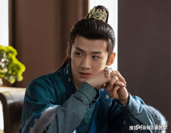 《<a style='color:#f10404;' href='https://www.mingxing.cc/tags-12732.html ' target='_blank'>卿卿日常</a>》讲述的是什么故事<strong></p> <p><a style='color:#f10404;' href='https://www.mingxing.cc/tags-12732.html ' target='_blank'>卿卿日常</a></strong>？《<a style='color:#f10404;' href='https://www.mingxing.cc/tags-12732.html ' target='_blank'>卿卿日常</a>》角色解析