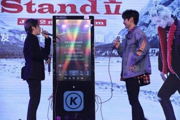 放下偶像包袱的明星们 原来是生活得那么洒脱自然