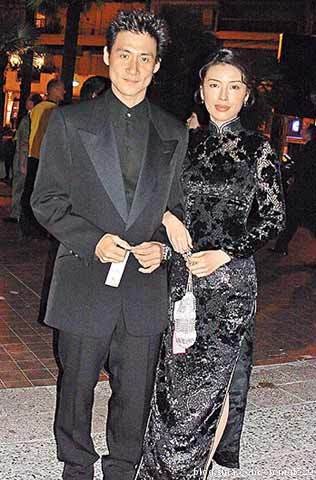 盘点2010年娱乐圈10大感恩明星