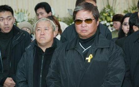 被誉为亚洲第一飞人，刘德华尊称他为大哥，葬礼上两百位明星送行