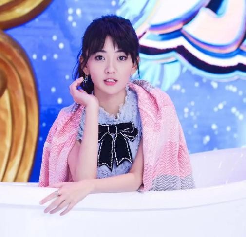 《Beauty小姐》第二季来袭，戚薇代替大S成美妆主持，王菊加盟