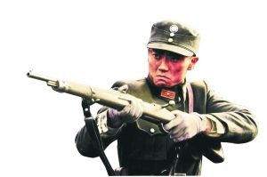 陈宝国之子陈月末
