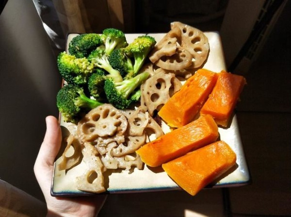 男明星减肥餐食谱：健康饮食搭配让你瘦下来(2)
