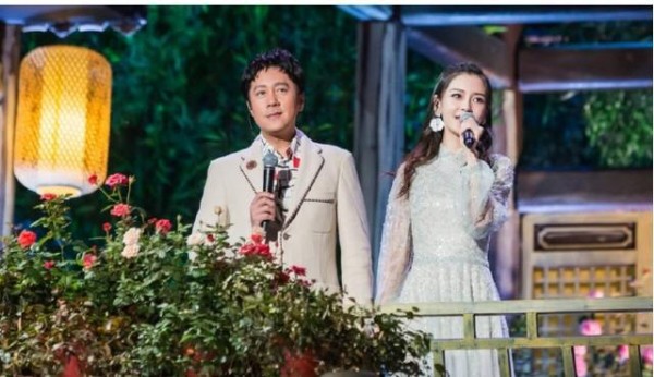 黄晓明杨颖夫妇同框的理由只有一个，不同框的好处却有三点