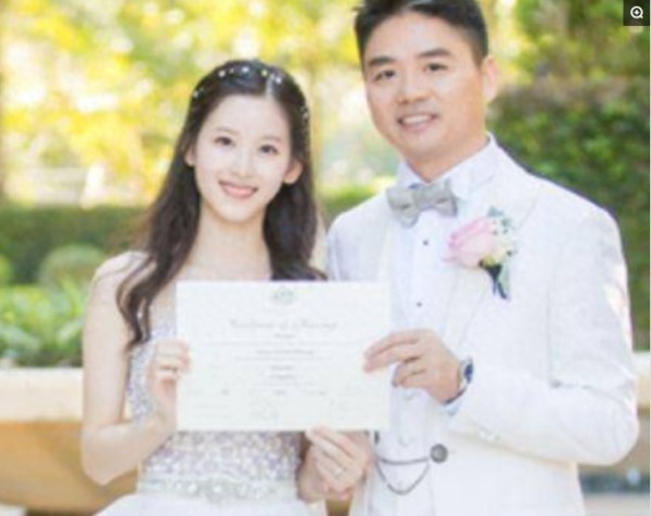 娱乐圈有“婚姻协议”的8对明星夫妇，最后一对真奇葩