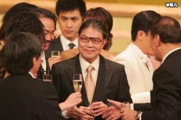 长公主何超英一生与良人无缘，被迫家族联姻离开后霍震霆痛哭