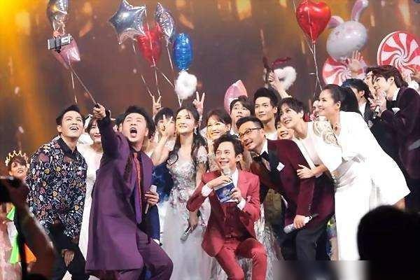 娱乐明星是为了娱乐大众而生的吗？大众就该随意指责他们？