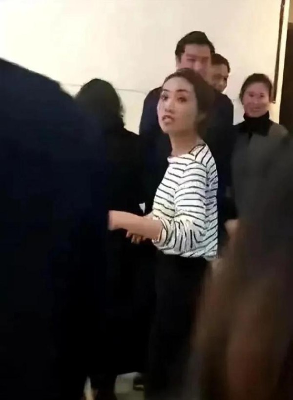有一种“算计”叫胡歌与黄曦宁，结婚仅半年，才看懂这盘大棋！