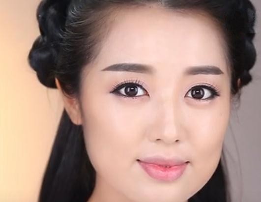 胖姑娘化妆成赵丽颖，妆后反超赵丽颖，比本人还美