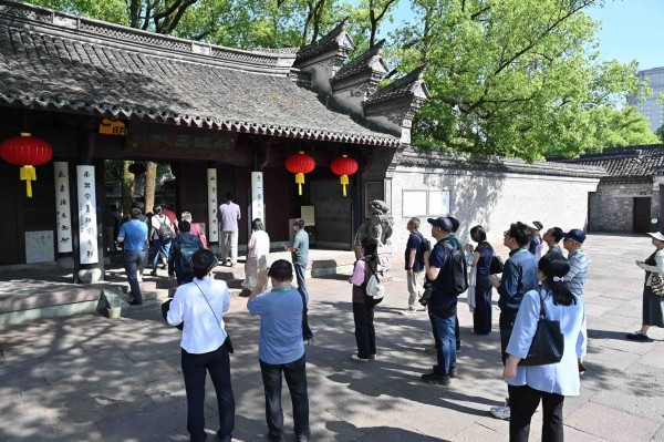 全国主流媒体总编行：从脚下到云端，宁波文旅的细节破圈