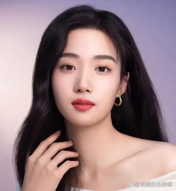 演员卢昱晓 ： 1 、卢昱晓...@喵喵的朱砂痣的动态