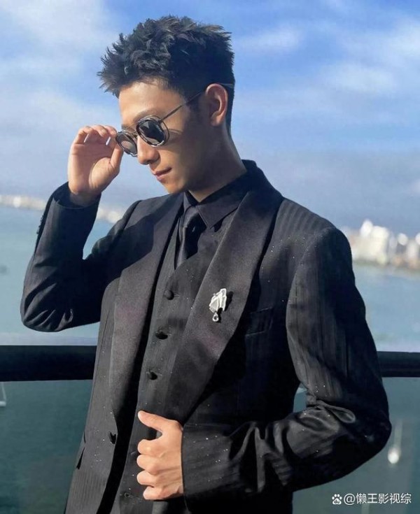曾是全民偶像，张一山为何沦落到票房8千元的境地？