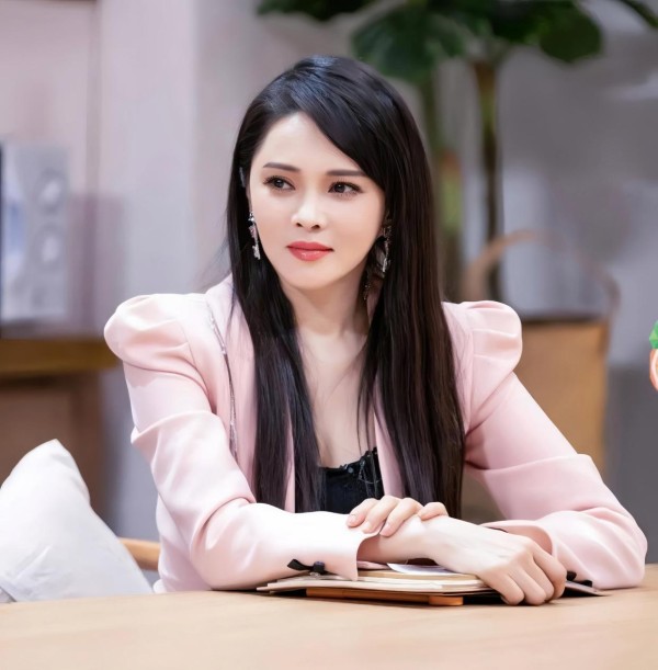 伊能静坦言，经常跟公公婆婆吵架，究其原因她说：他们对我太好了