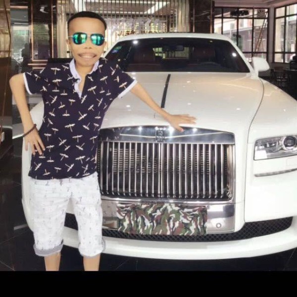 这几位网红你知道几个,就服他成功进入娱乐圈