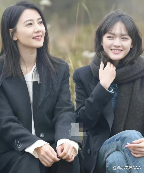 有一种对比是女明星同框，高圆圆从不费力