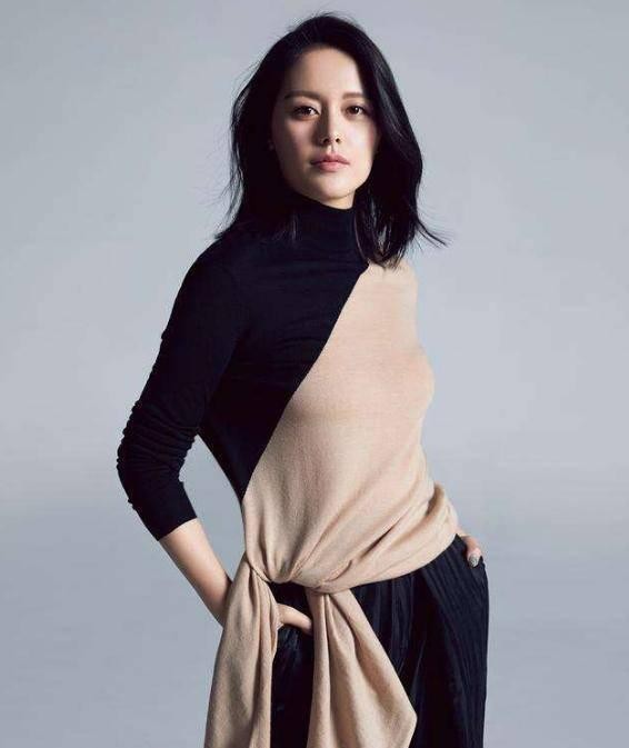 这才是真的捧不红！14年演了38次女主，连胡歌都带不动