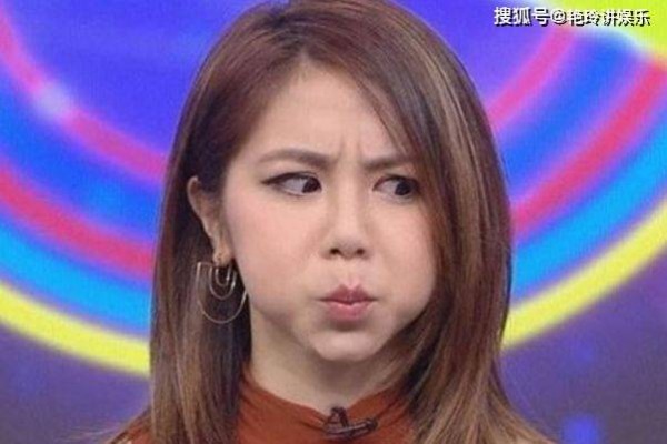 4大明星金鱼嘴：赵丽颖想吻，柳岩认不出，范冰冰不忍直视
