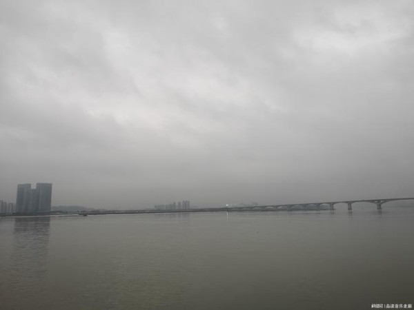 品读音乐之刘德华《忘情水》：是否让你想起了故事和曾经的那些人