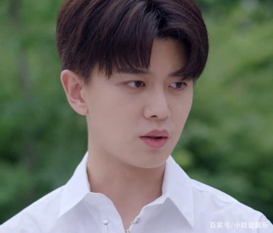 任嘉伦又一部现代剧开机了，女主是杨颖，颜值很高但演技让人担忧