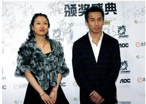 骗局难防!孙杨网恋丢2万，冠军前女友诈骗6000万