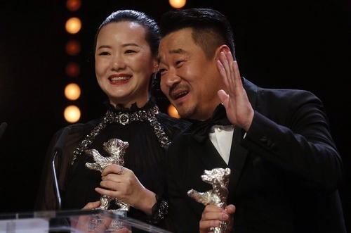 电影《地久天长》团队获“影响世界华人大奖”
