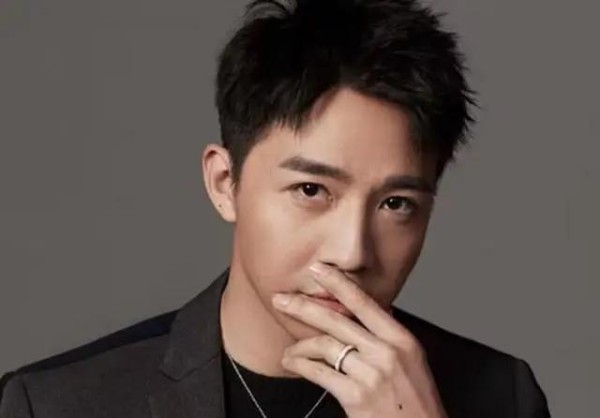 火力对决：俞灏明与王耀庆，胜负已现