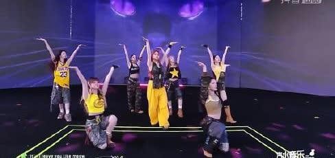 内娱女团海外音乐节舞台好争气 新生代力量闪耀