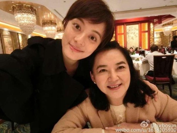 盘点娱乐圈让人意想不到的7对明星亲戚: 哪一位最让人意外?