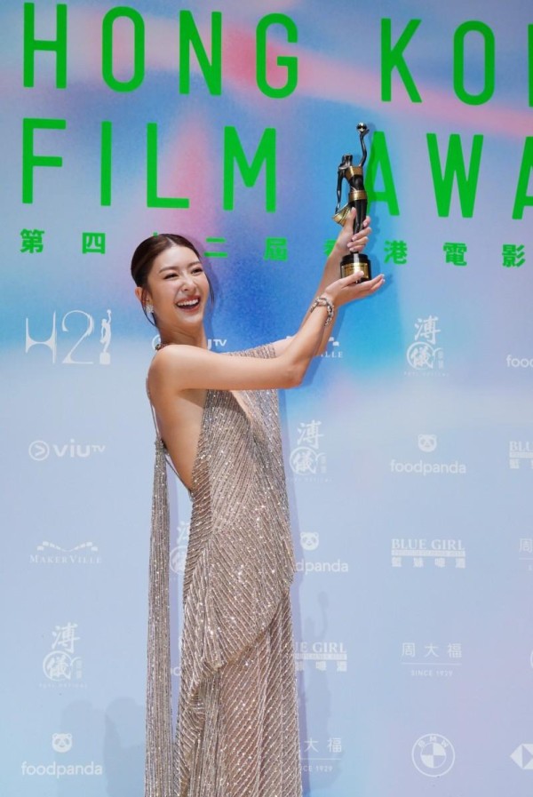 什么信号？大小S为何把社交账号委托葛思齐运营