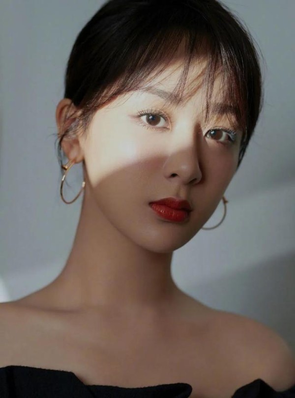 “逼疯”女明星，黑粉真的尽力了！
