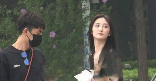 林更新恋情曝光，女友是小11岁“南艺校花”，肤白貌美不输女明星