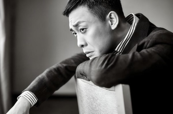 张译：从默默无闻到荧幕英雄的华丽蜕变，奋斗成就辉煌