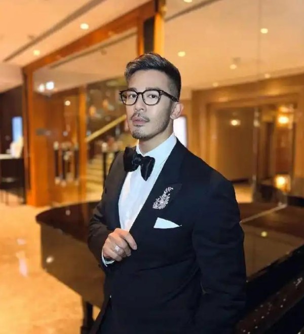 TVB男星转行开网约车引热议：职业光环褪去后的生存样本
