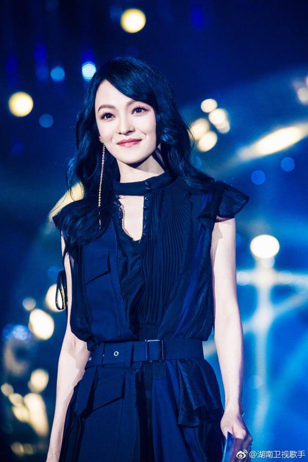 歌手2018帮帮唱歌单：张韶涵唱抒情华晨宇挑破亿神曲 汪峰却这样选（2）