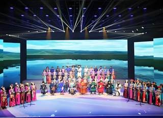2024年全国营业性演出票房收入579.54亿元 演出场次48.84万场