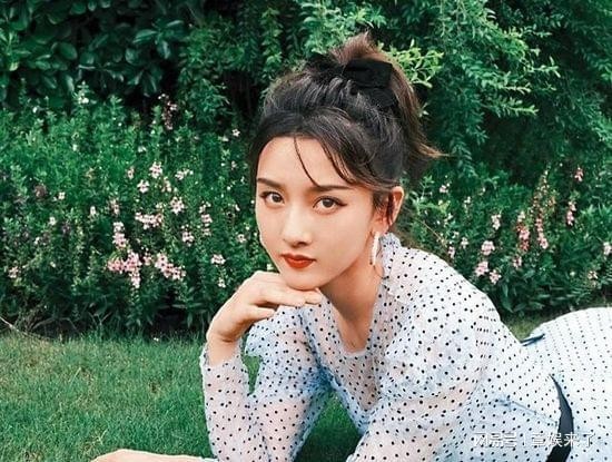 杨超越、娜扎、宋祖儿等明星的小八卦