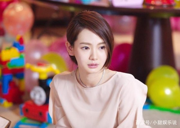 万千宅男梦中女神：戚薇的成长之路，她是一个全能的艺人