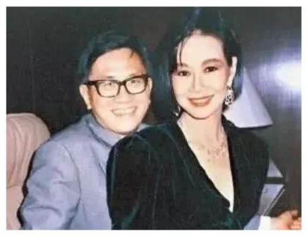 “音乐才子”黄霑的情史，和他背后的5个女人