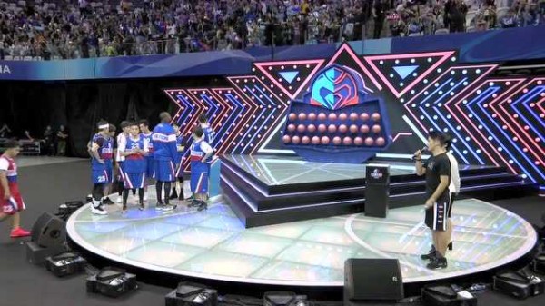 【回放】颁奖典礼群星云集 约定明年江湖再见