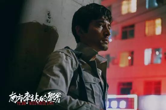胡歌终于有电影代表作了，《南方车站的聚会》的看点却不止胡歌​
